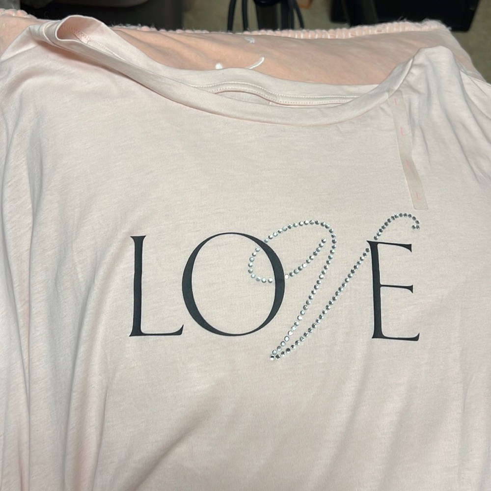 Love Victoria secret long sleep sleep shirt